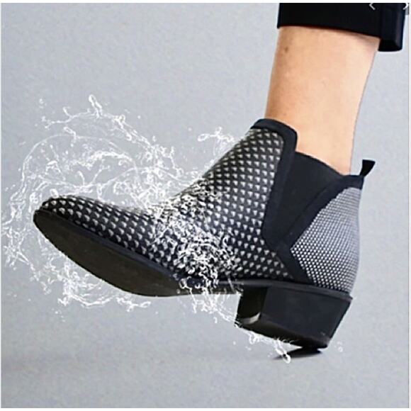 Betabrand x Ayesha Tellis Tennis Western Boots Waterproof Chic Birdseye Size 5 - Picture 2 of 8